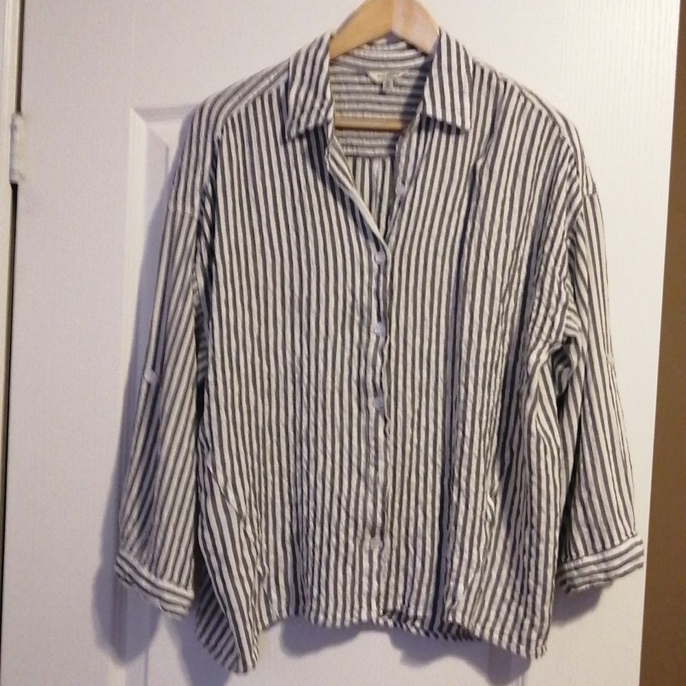 Max studio striped button up long sleeve shirt